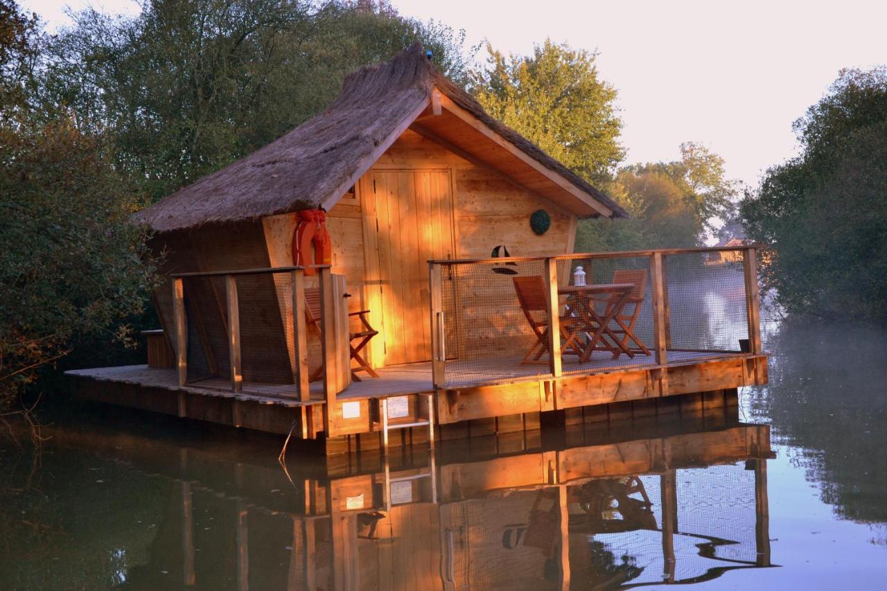 Village Flottant De Pressac Exterior photo
